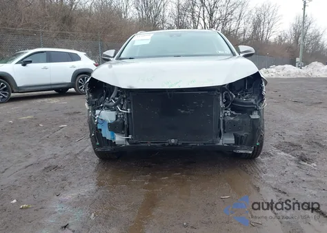 2019 Lexus Nx 300 z USA, uszkodzony, nr VIN JTJBARBZ5K2198908